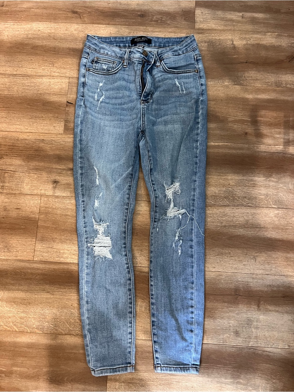 Judy Blue Light Blue Distressed Skinny Jeans